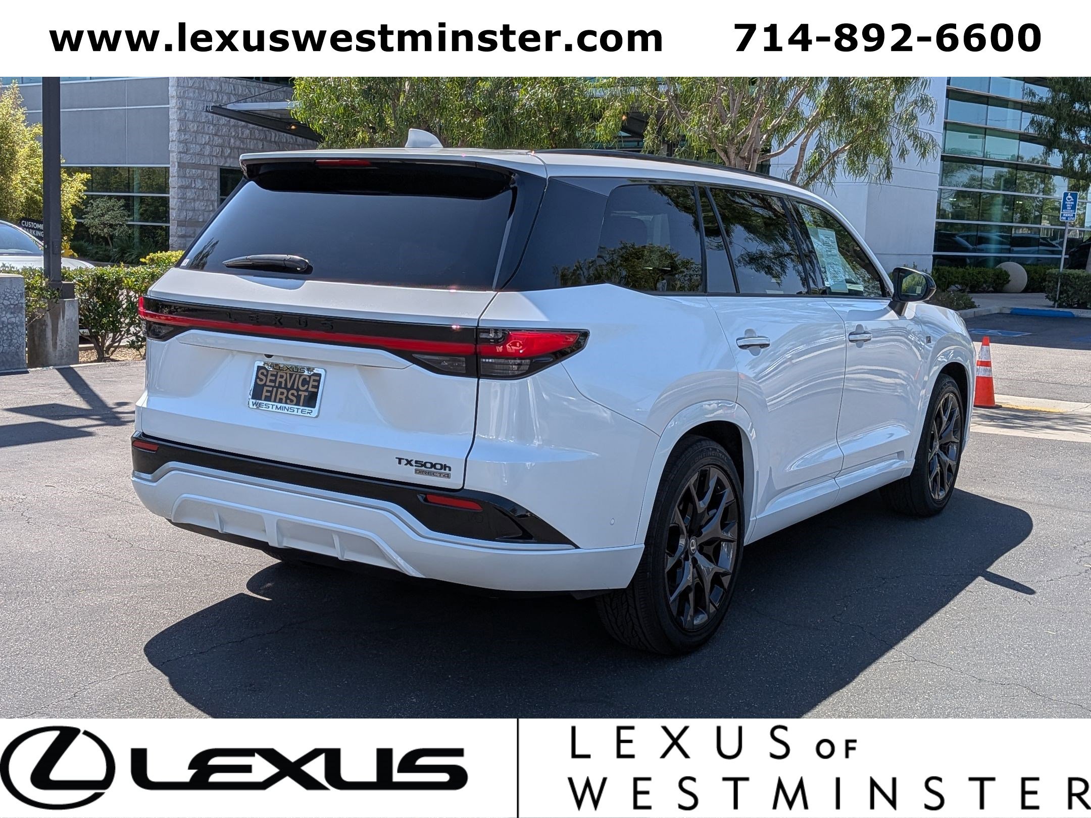 New 2026 Lexus TX 500h AWD image 8