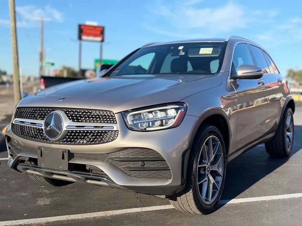 Used 2020 Mercedes-Benz GLC 300 4MATIC image 47
