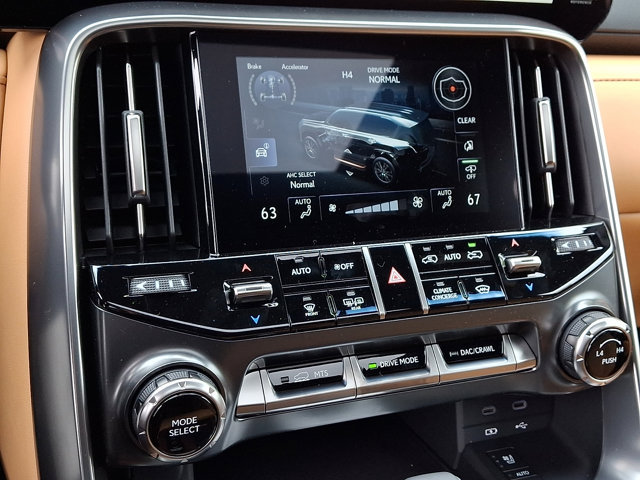 New 2026 Lexus LX 700h Luxury AWD/4WD image 11