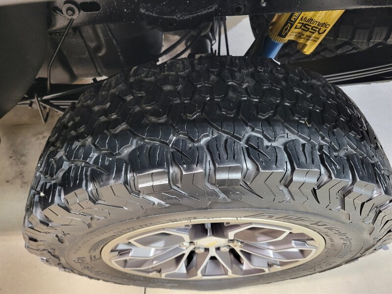 Used 2018 Chevrolet Colorado ZR2 AWD/4WD image 19