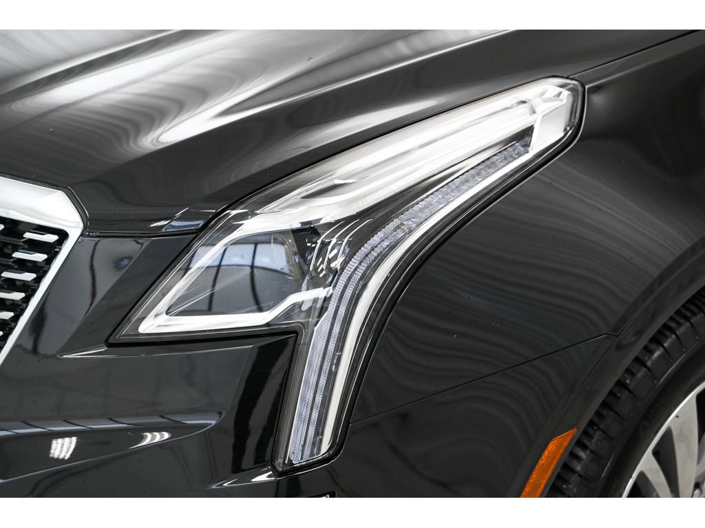 Used 2024 Cadillac XT5 Premium Luxury image 9