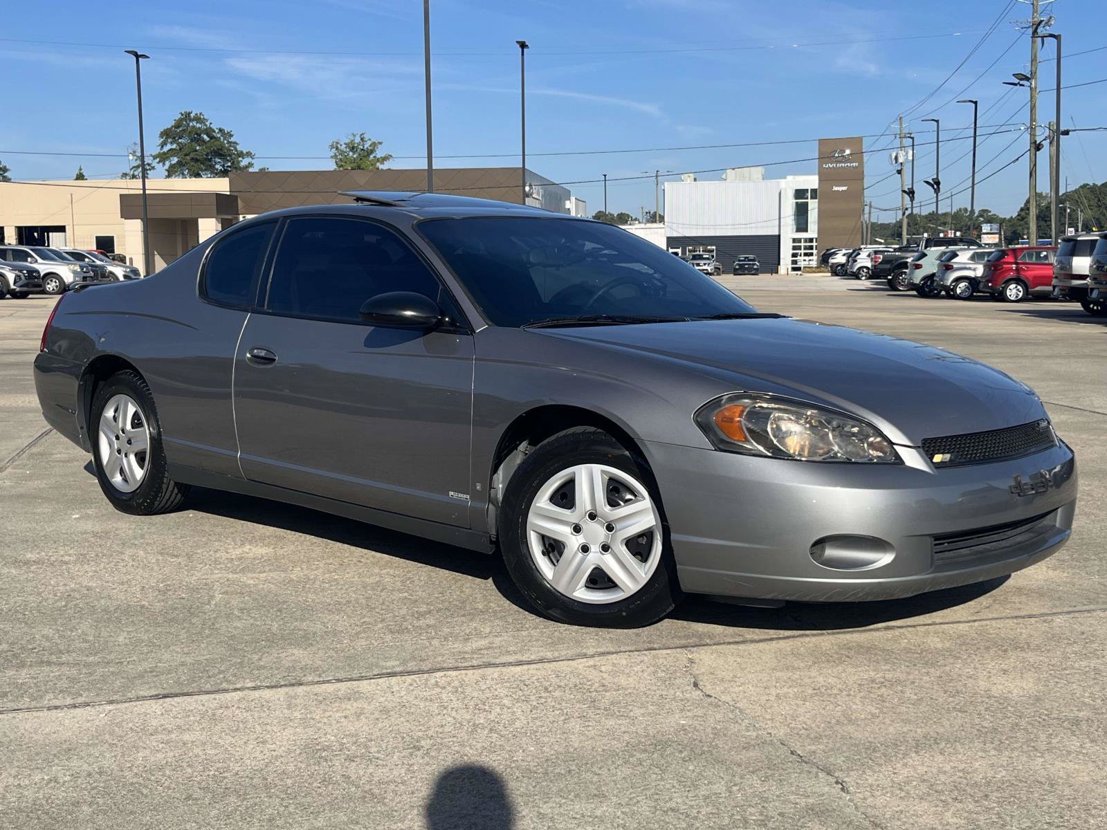 Used 2006 Chevrolet Monte Carlo LT w/ Preferred Equipment Group FWD image 1