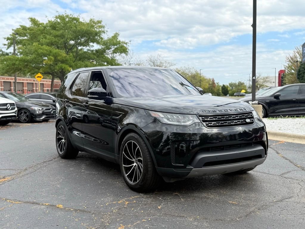 Used 2017 Land Rover Discovery SE AWD/4WD image 6