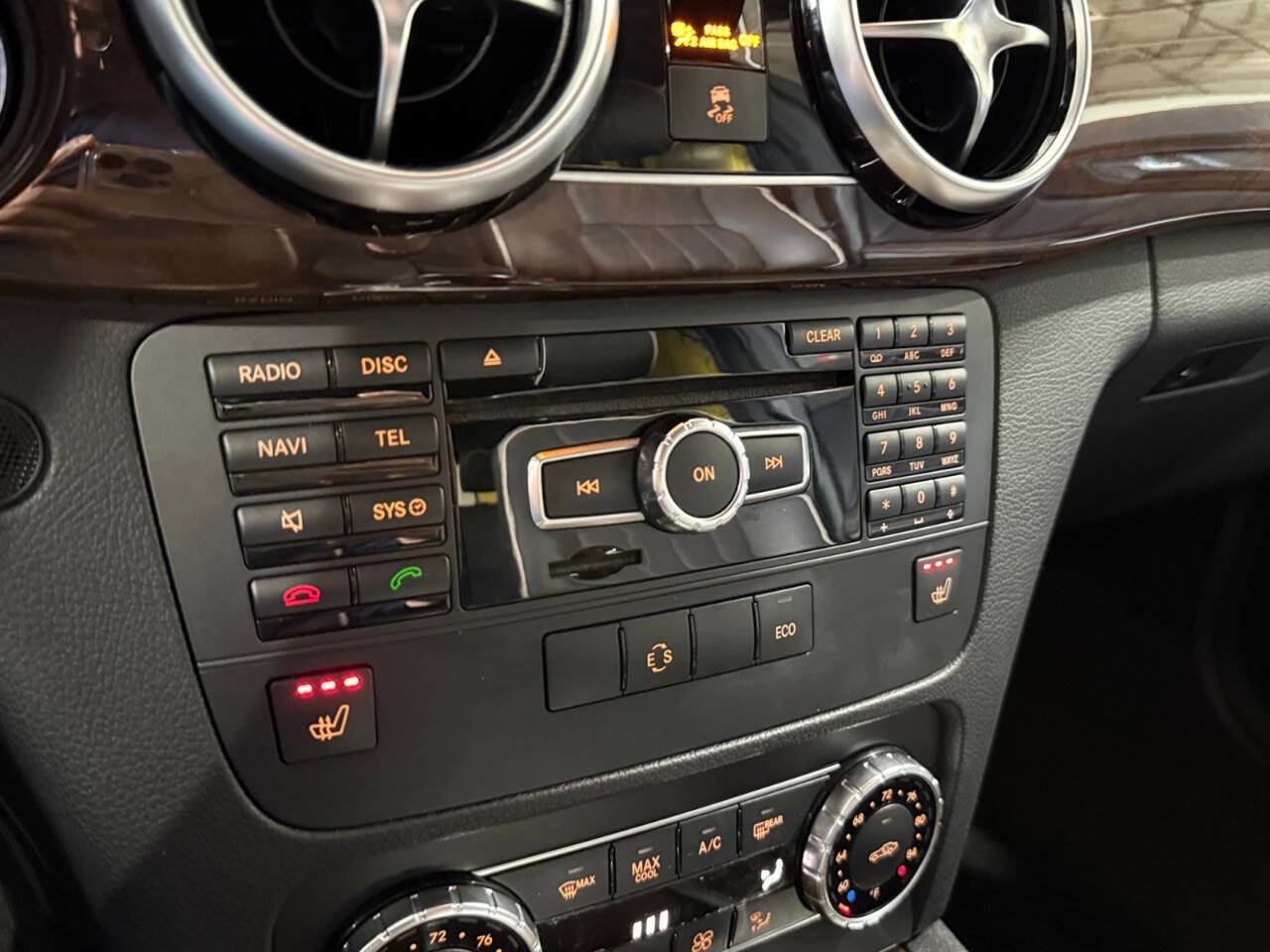 Used 2015 Mercedes-Benz GLK 350 GLK 350 4MATIC AWD 4dr SUV image 26