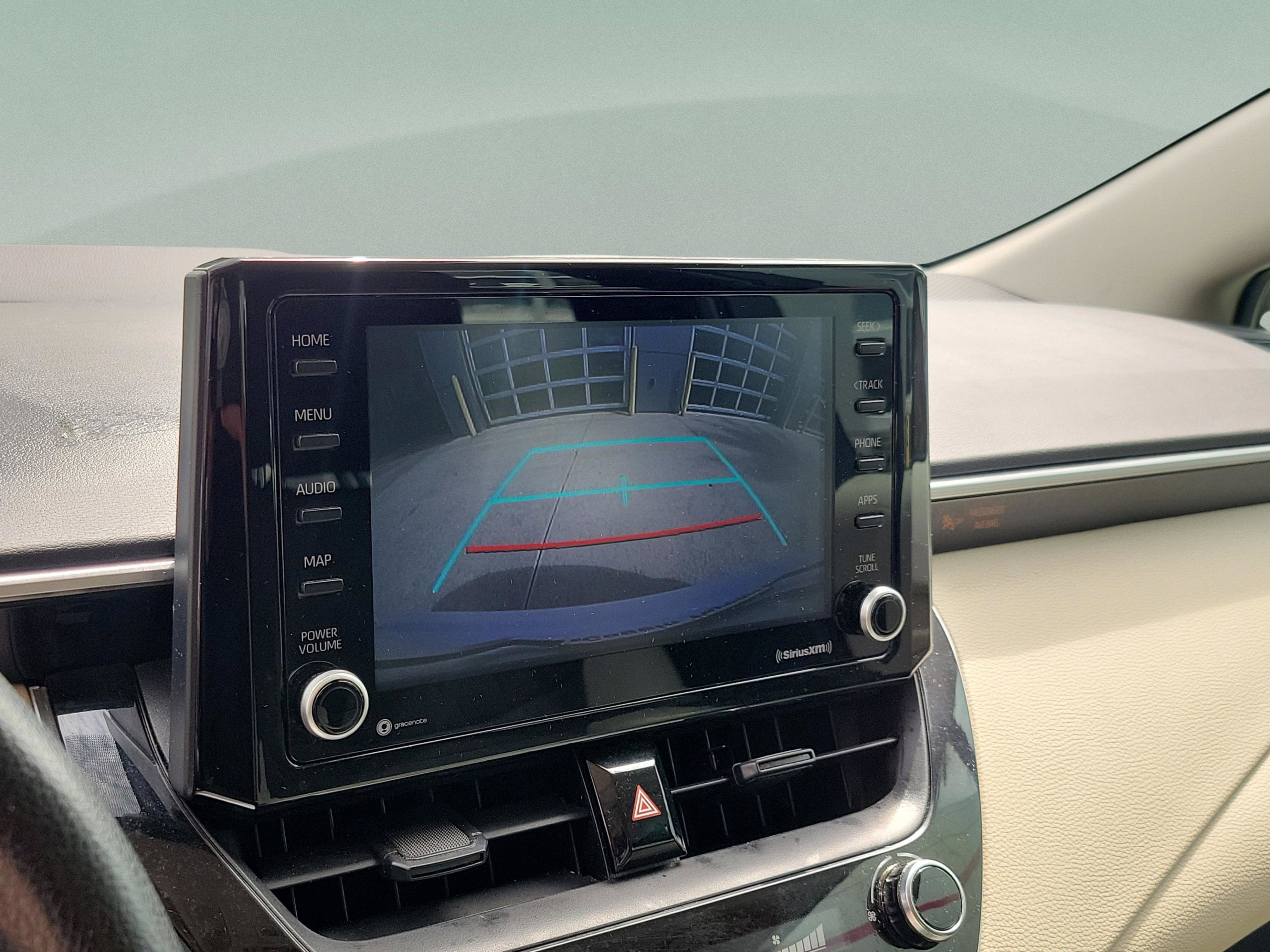 Used 2022 Toyota Corolla LE FWD image 18