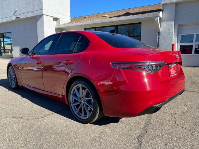 Used 2024 Alfa Romeo Giulia Ti image 3