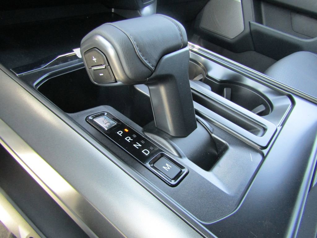 New 2025 Ford F150 Lariat w/ Equipment Group 501A Mid image 31