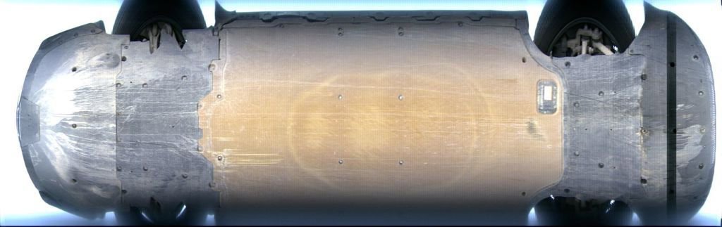 Used 2021 Tesla Model S Plaid image 4