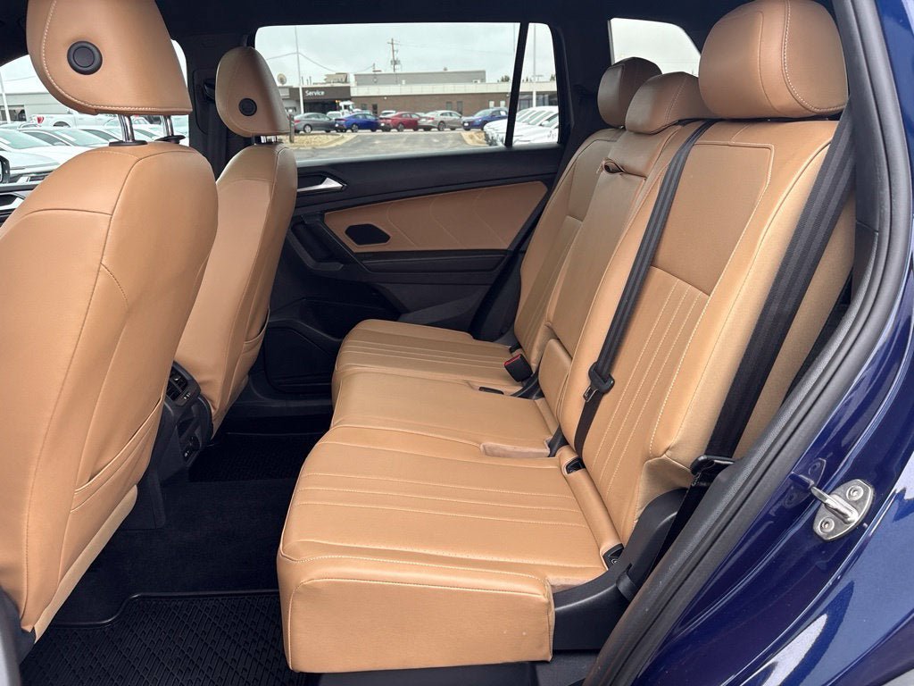 Used 2022 Volkswagen Tiguan SE AWD/4WD image 26