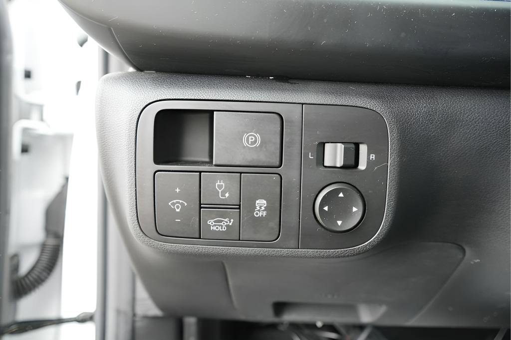 Used 2024 Hyundai Ioniq 6 SEL AWD/4WD image 27