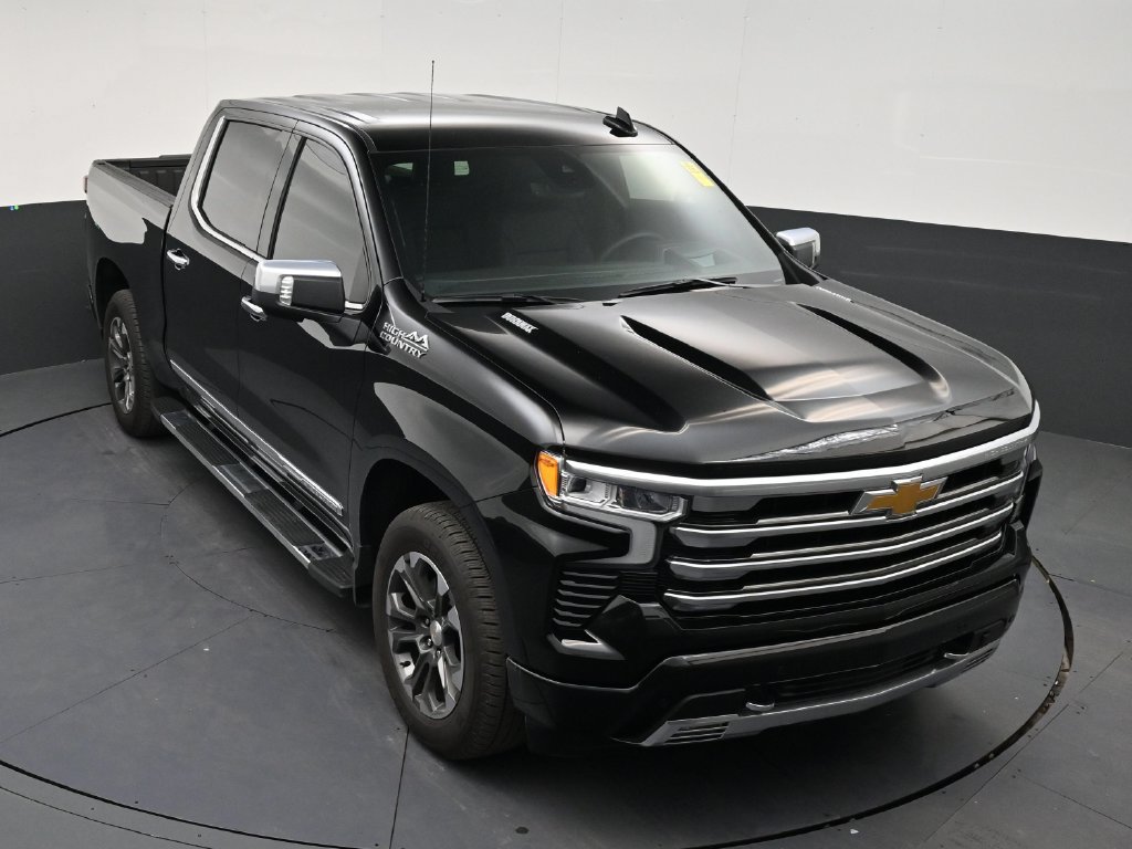 Used 2026 Chevrolet Silverado 1500 High Country w/ Technology Package RWD image 18