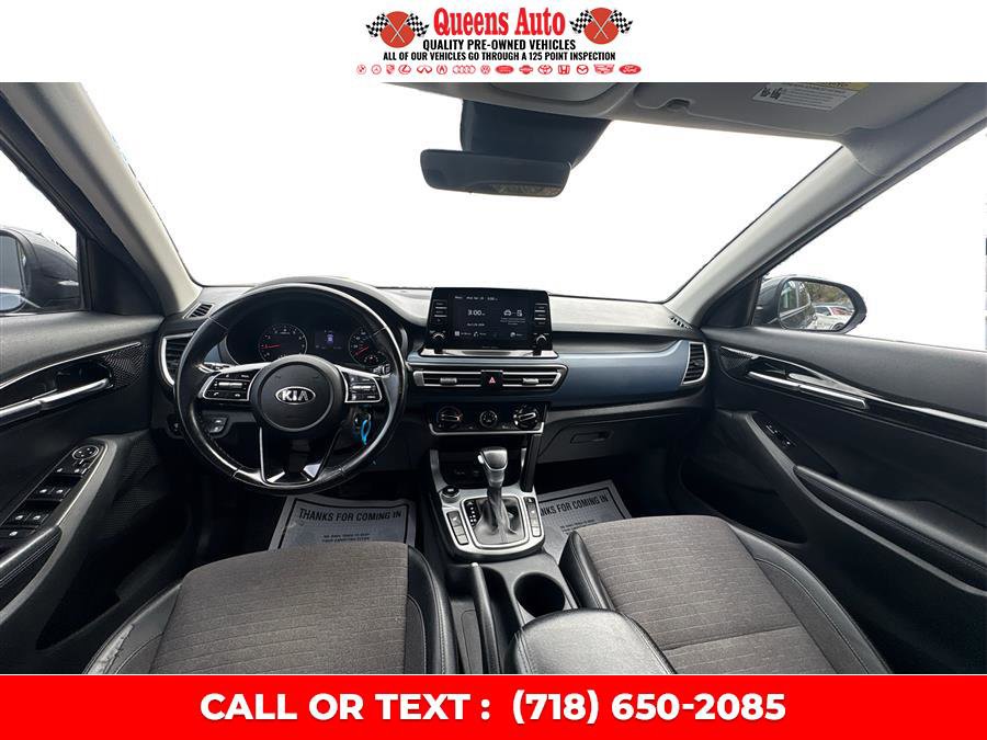 Used 2021 Kia Seltos S AWD/4WD image 34