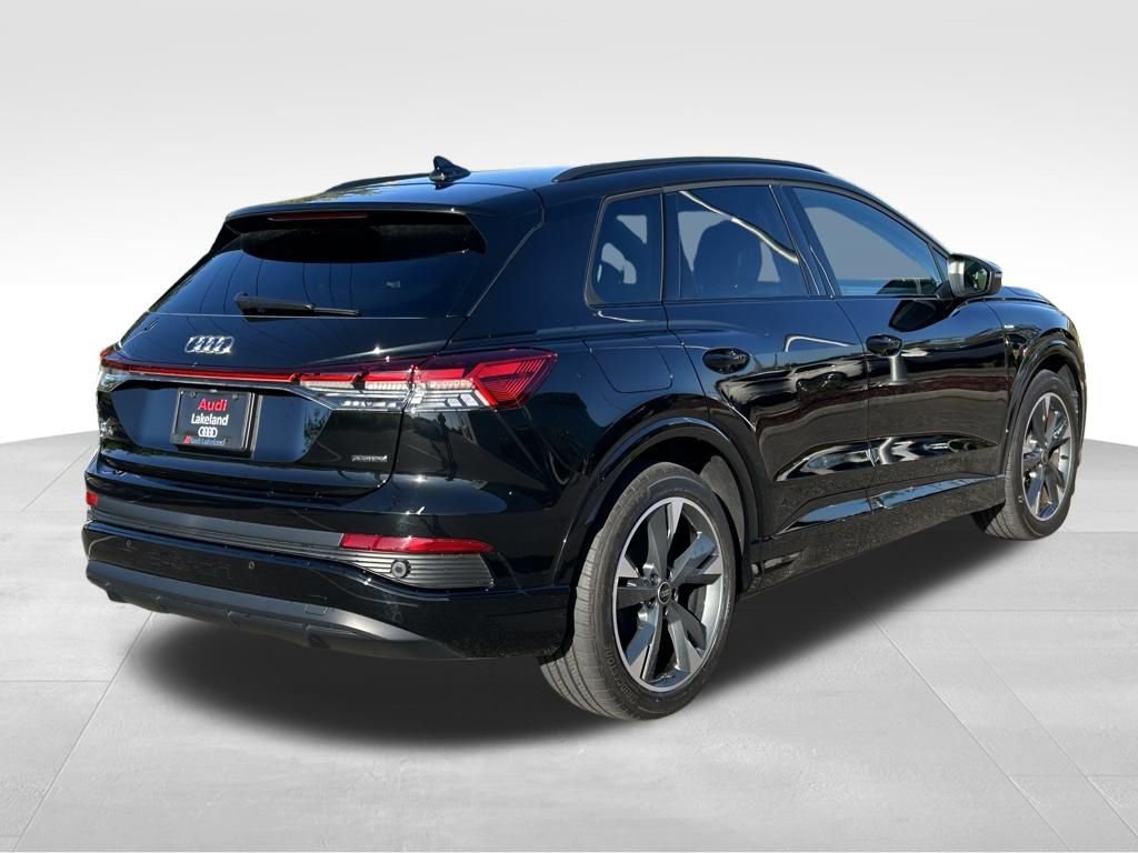 Used 2024 Audi Q4 e-tron Premium w/ Convenience Package image 4
