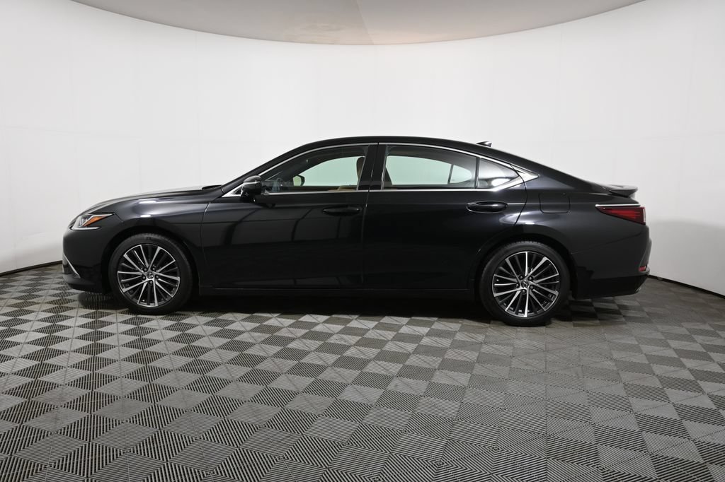 Used 2023 Lexus ES 350 w/ Premium Package FWD image 2