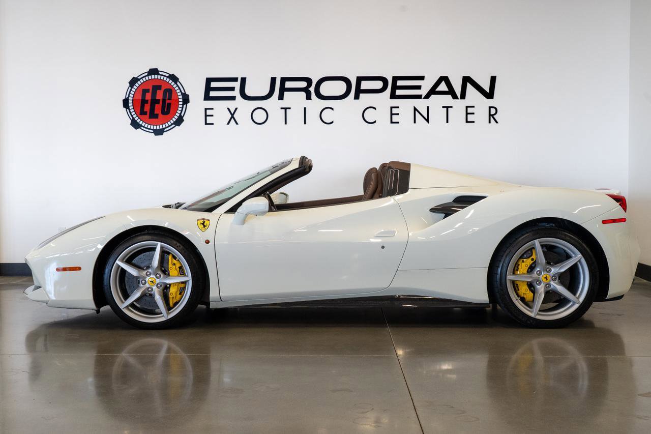 Used 2018 Ferrari 488 Spider RWD image 21