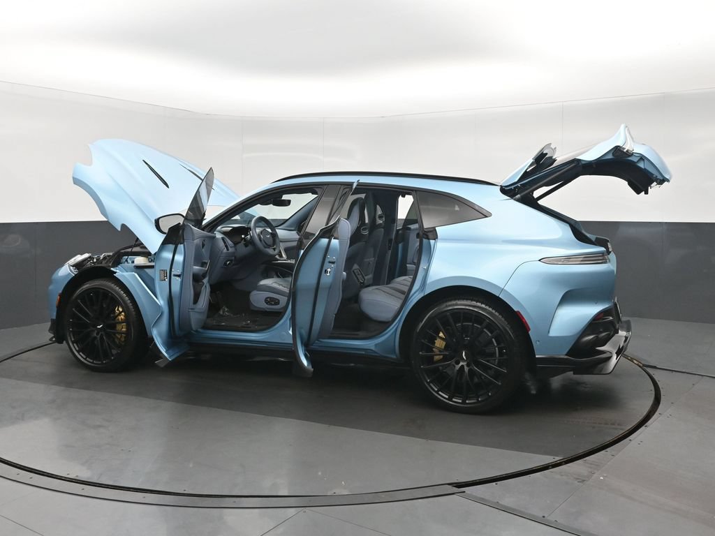 Used 2023 Aston Martin DBX 707 AWD/4WD image 44