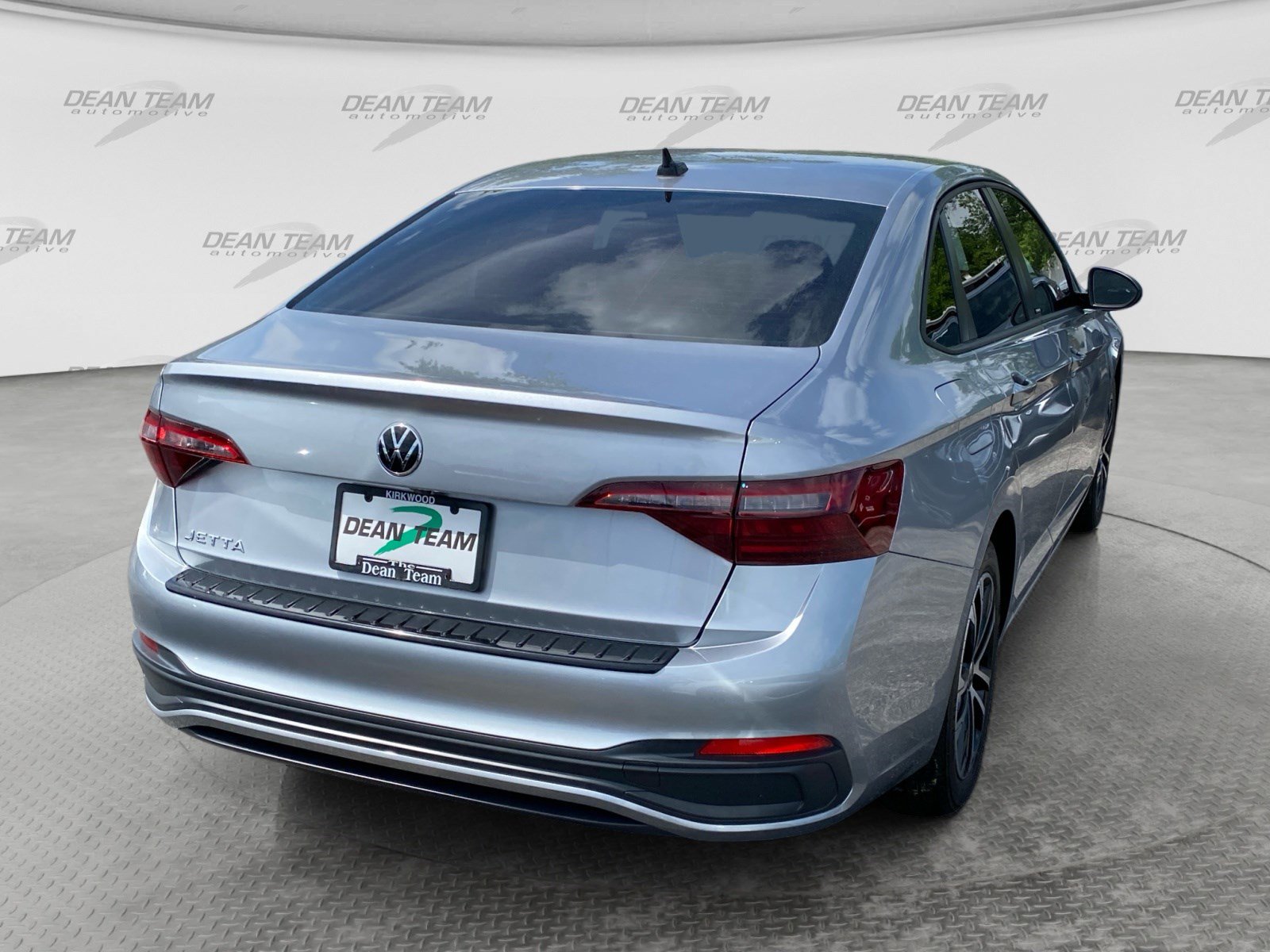 Used 2024 Volkswagen Jetta Sport FWD image 9