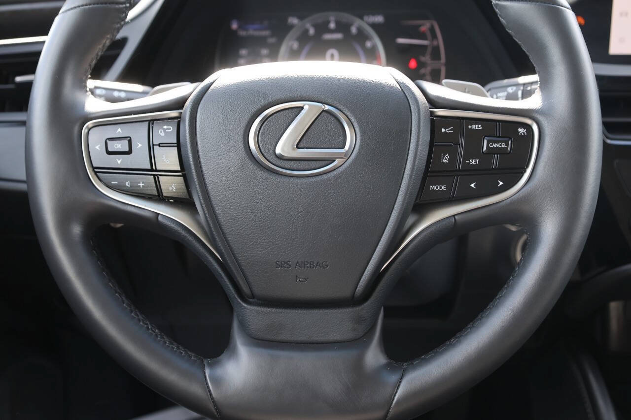 Used 2023 Lexus ES 250 w/ Premium Package AWD/4WD image 18