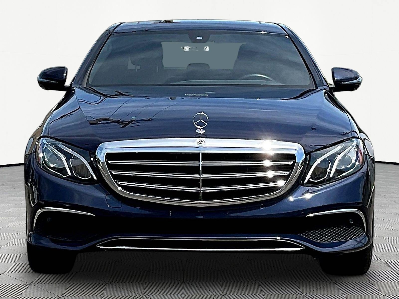 Used 2019 Mercedes-Benz E 450 4MATIC Sedan w/ Premium Package image 2