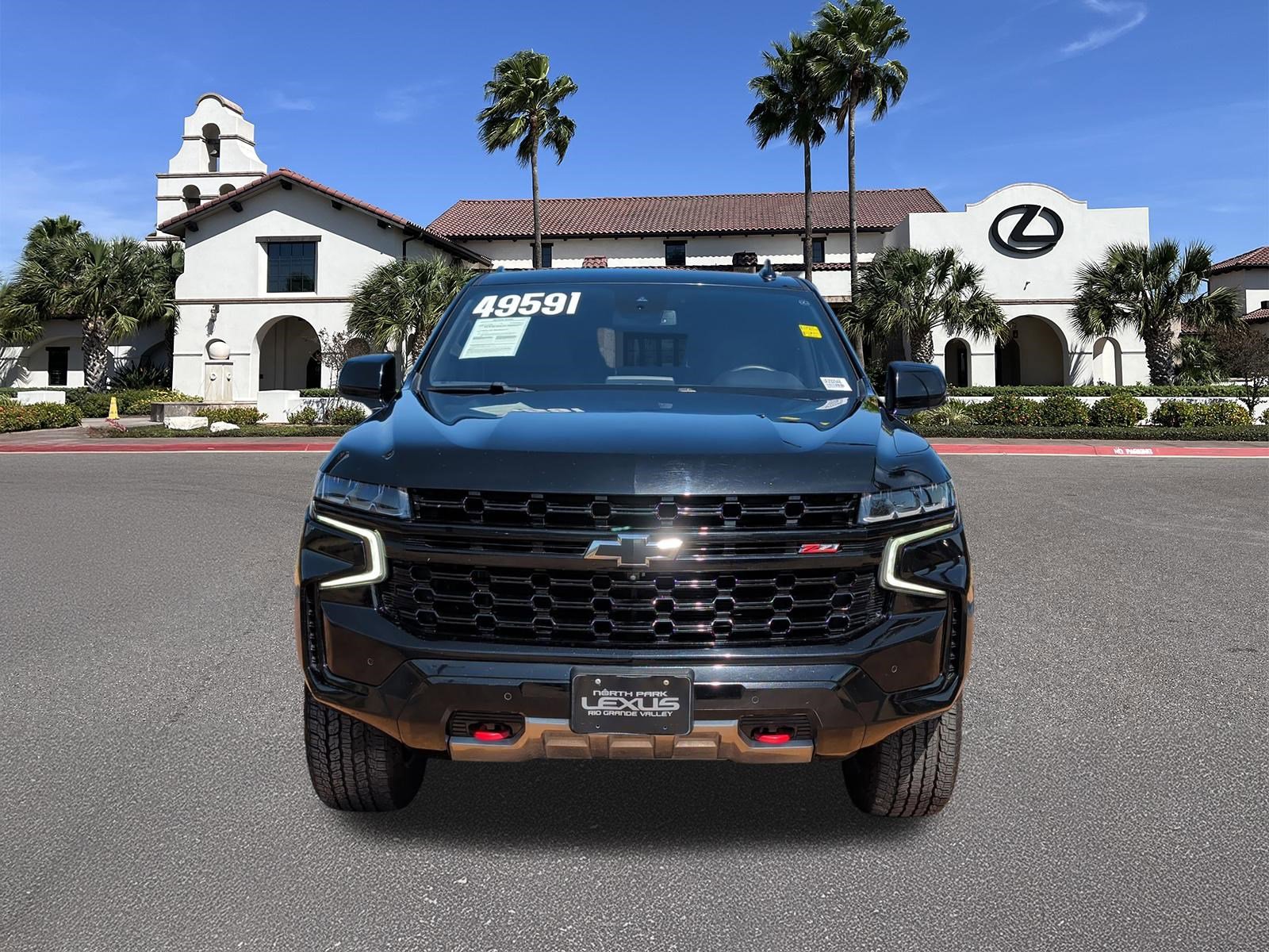 Used 2023 Chevrolet Suburban Z71 w/ Luxury Package image 6