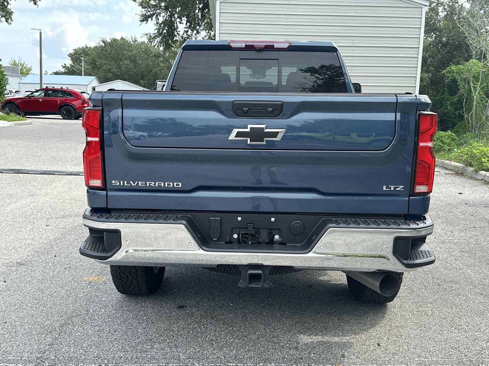 Certified 2025 Chevrolet Silverado 3500 LTZ w/ LTZ Premium Package AWD/4WD image 5