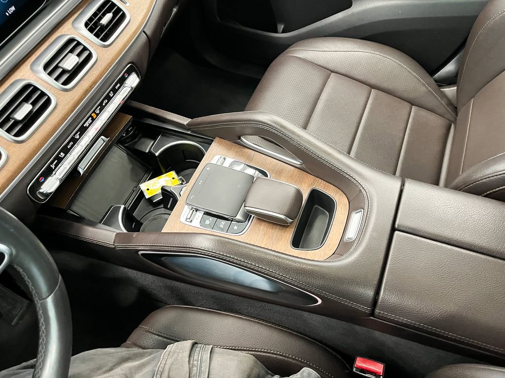 Used 2020 Mercedes-Benz GLE 450 4MATIC w/ Premium Package image 27