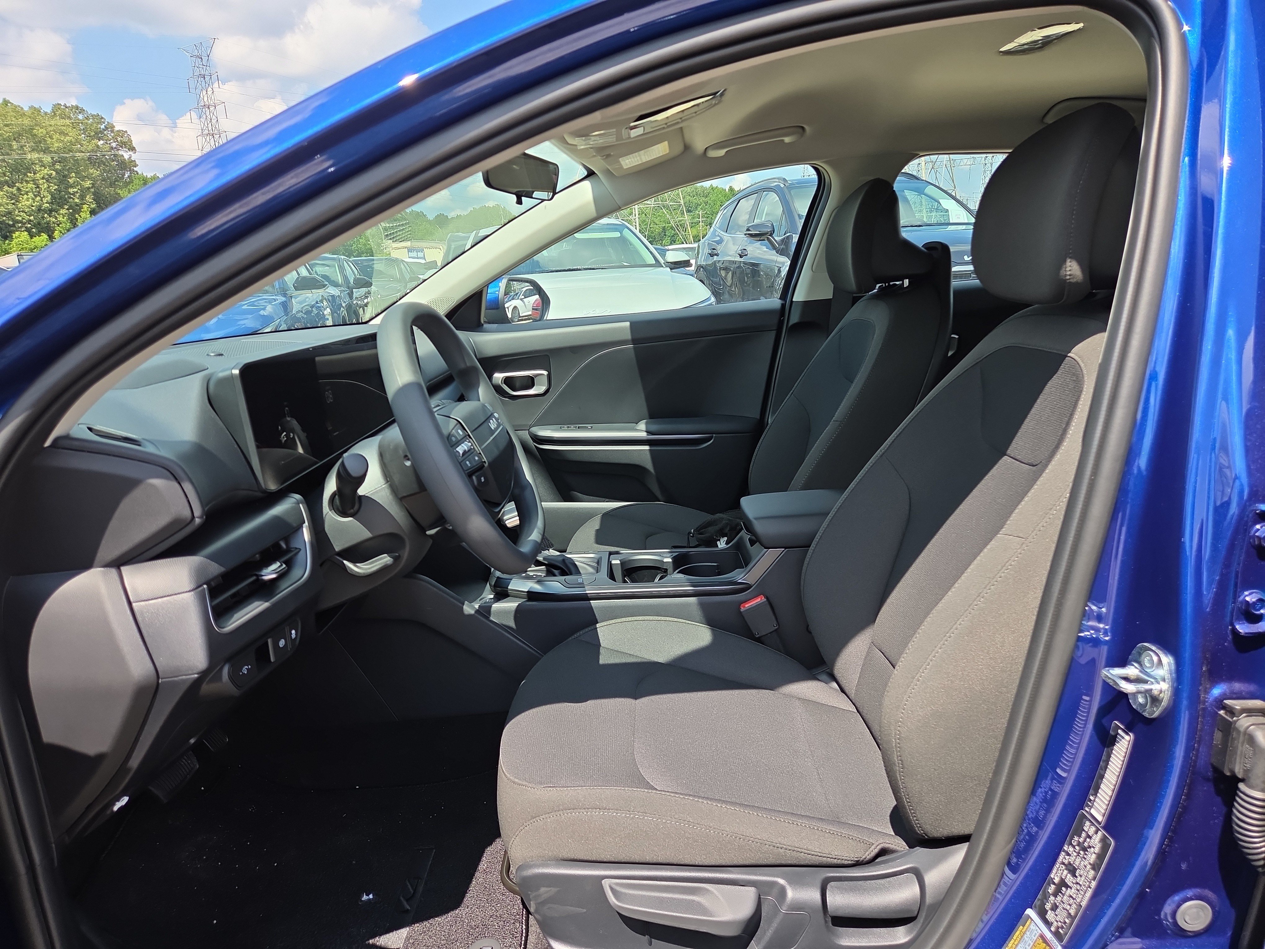 New 2026 Kia K4 FWD image 5