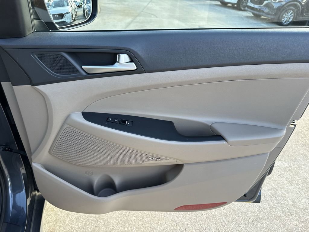 Used 2019 Hyundai Tucson Ultimate w/ Cargo Package image 44