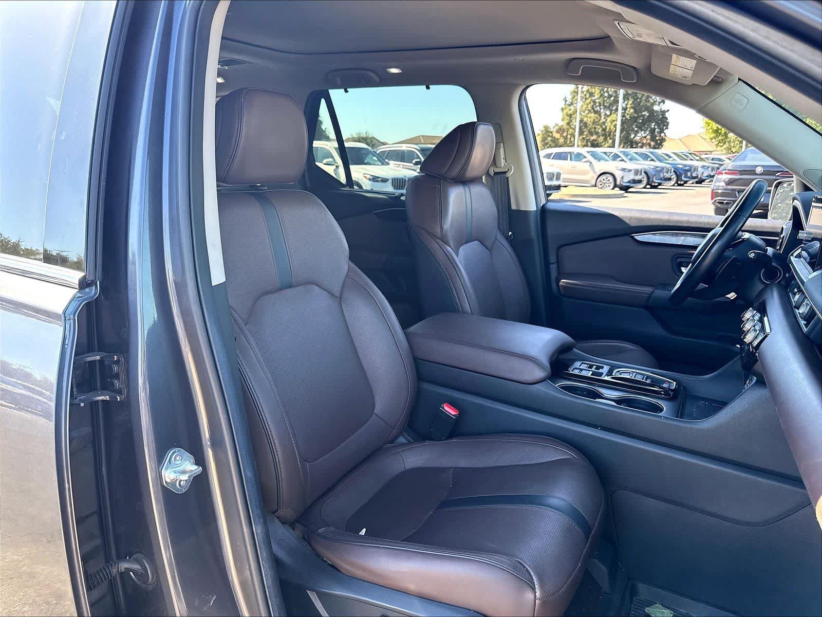 Used 2024 Honda Pilot Elite image 29