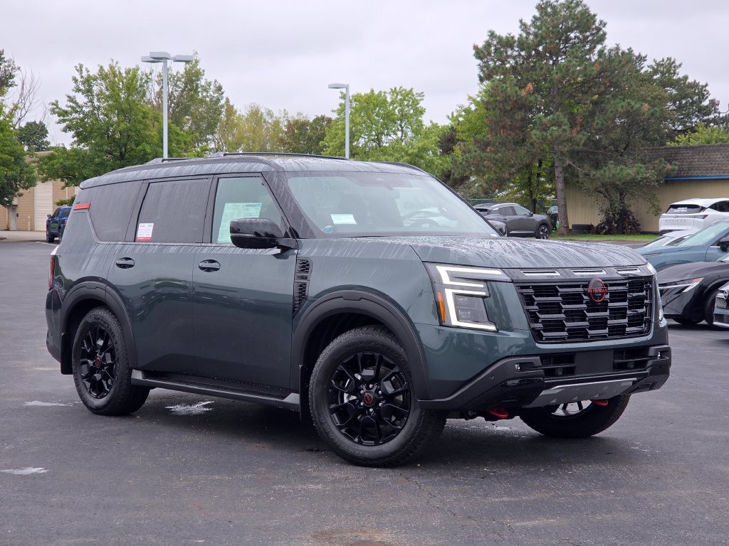 New 2026 Nissan Armada PRO-4X w/ Captain's Chari Seat Package AWD/4WD image 2