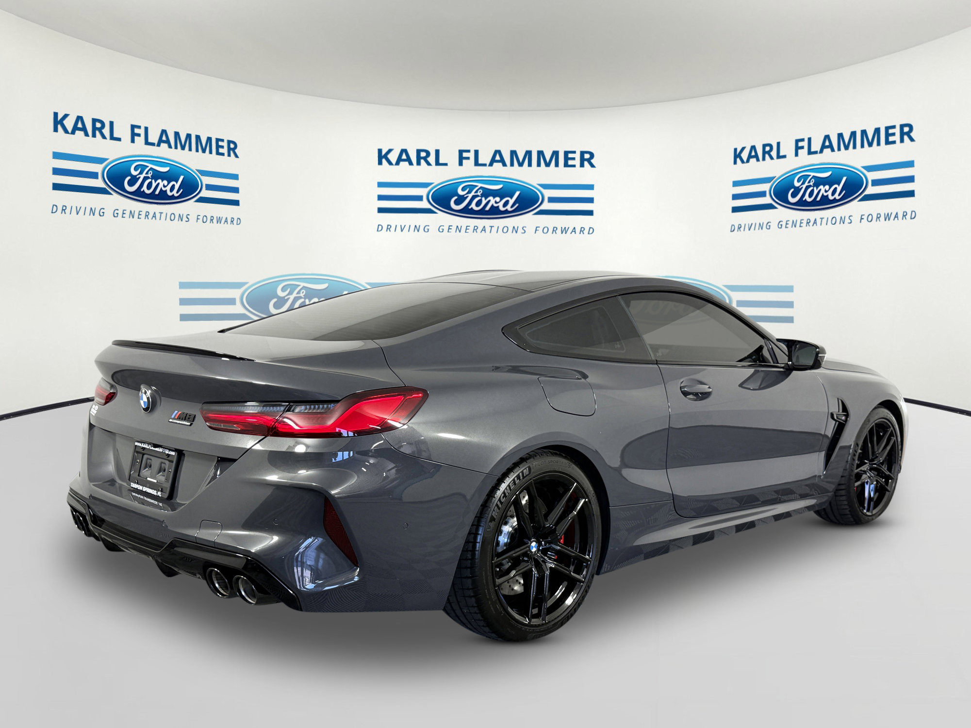 Used 2022 BMW M8 Competition image 3