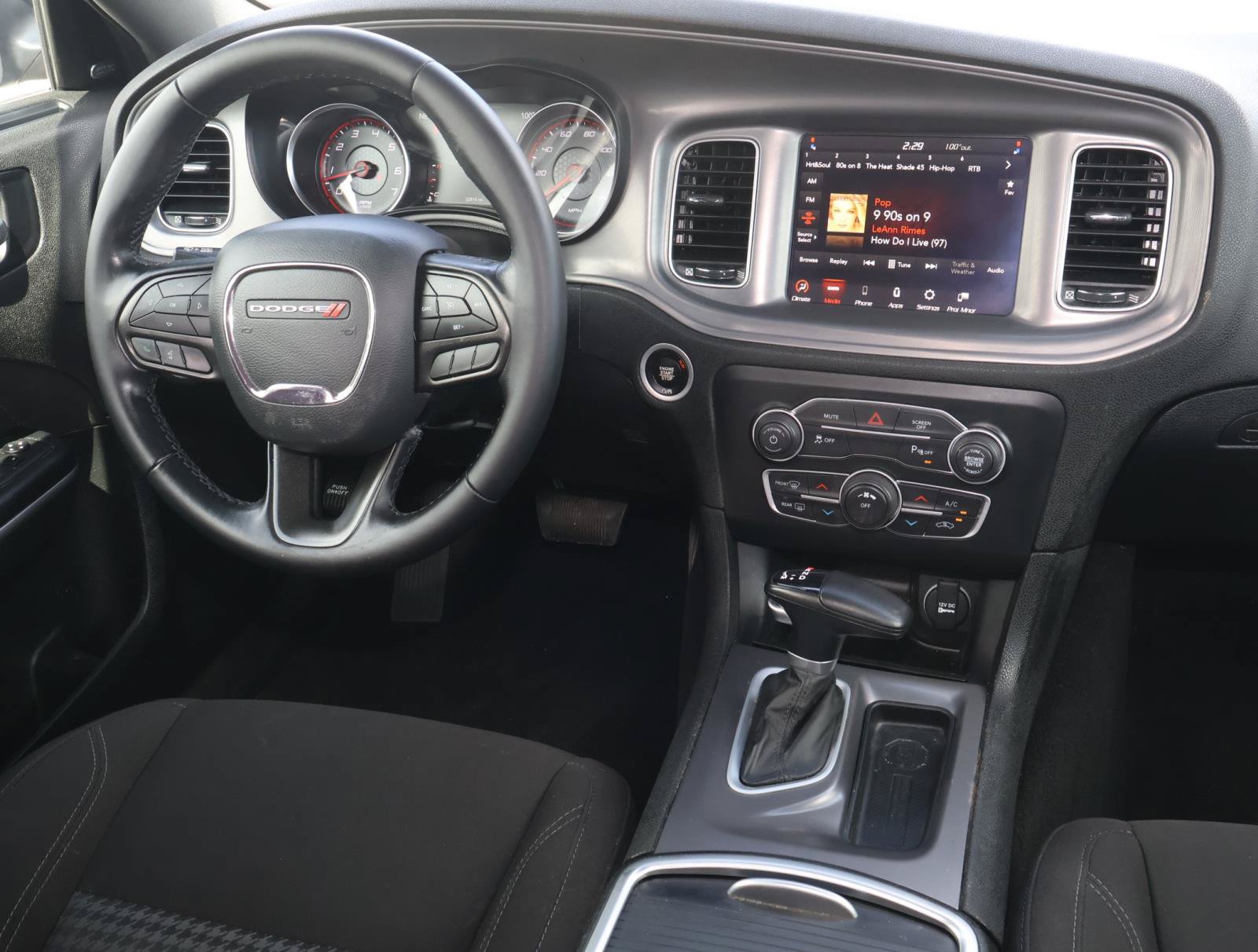 Used 2023 Dodge Charger SXT RWD image 8