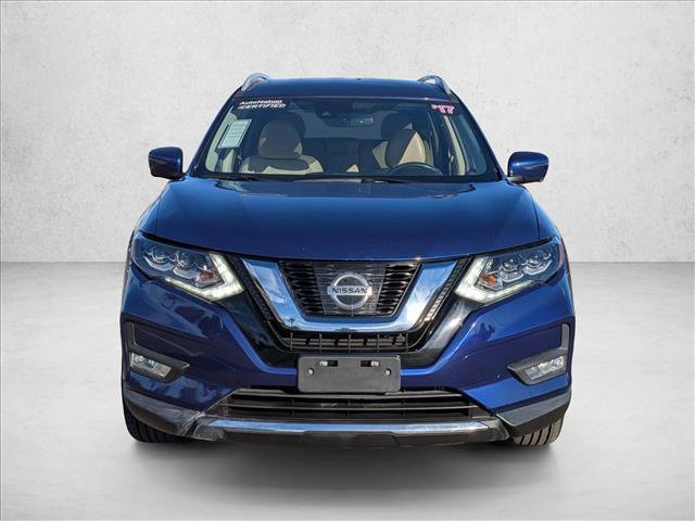 Used 2017 Nissan Rogue SL w/ SL Premium Package image 2