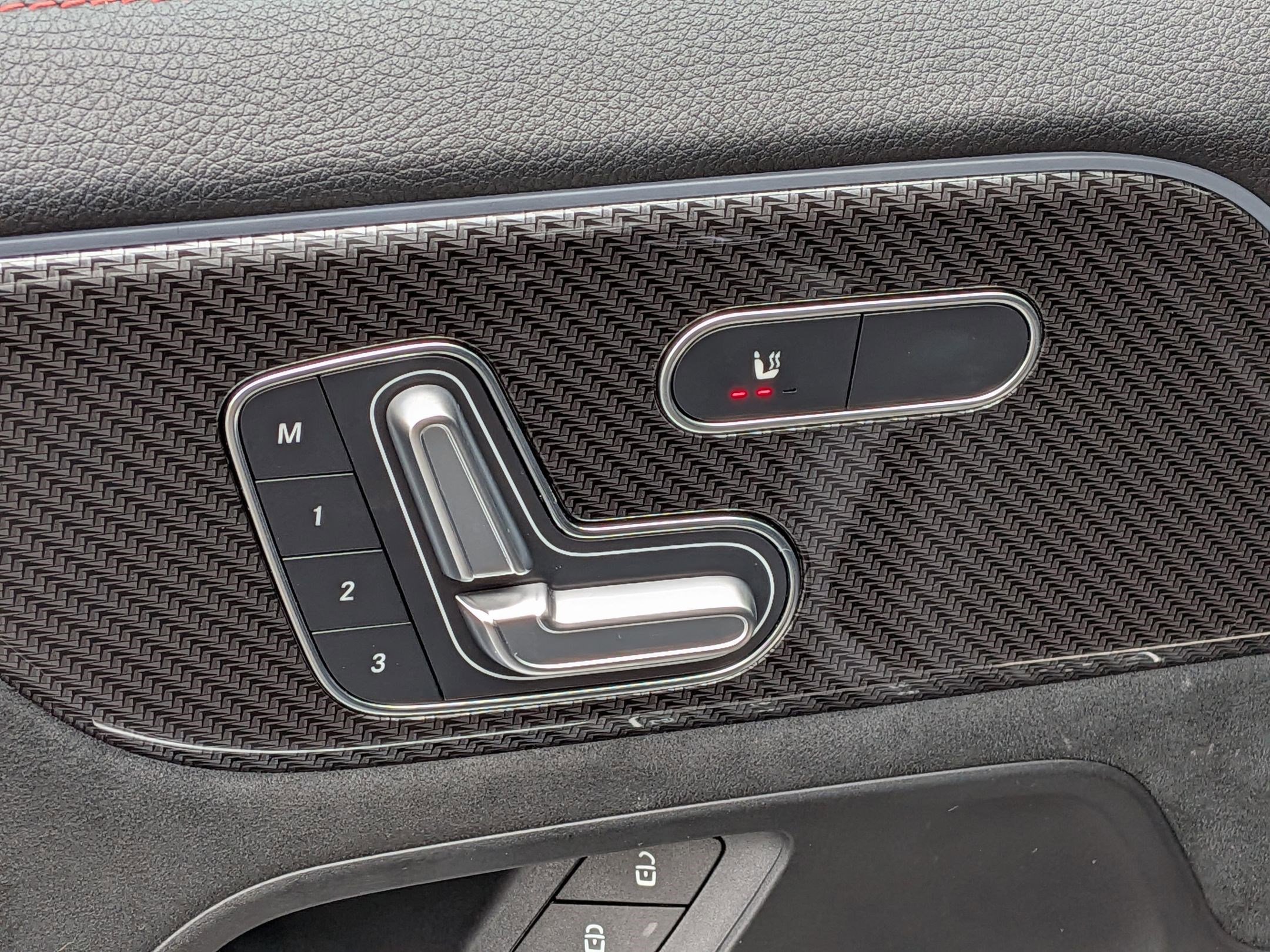 Used 2024 Mercedes-Benz GLA 35 AMG 4MATIC image 15