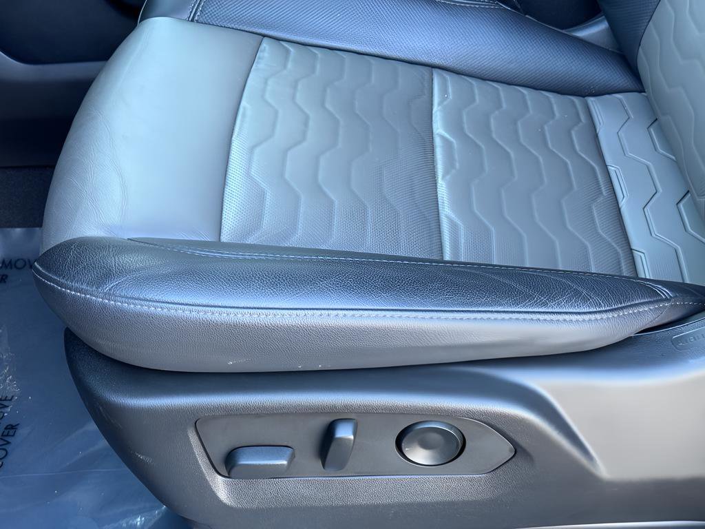 Used 2022 Chevrolet Silverado 1500 ZR2 w/ Technology Package image 24