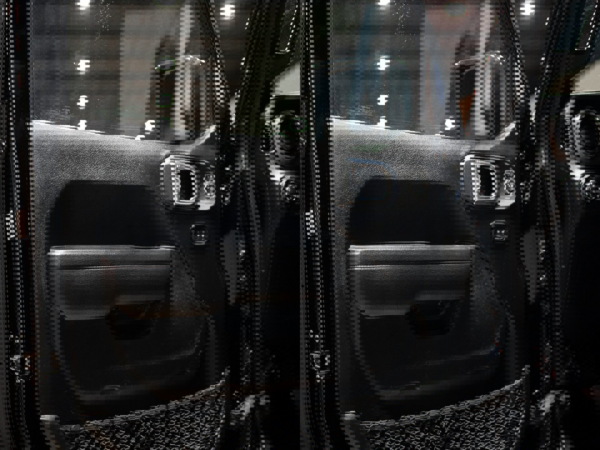 Used 2022 Jeep Gladiator Sport image 36