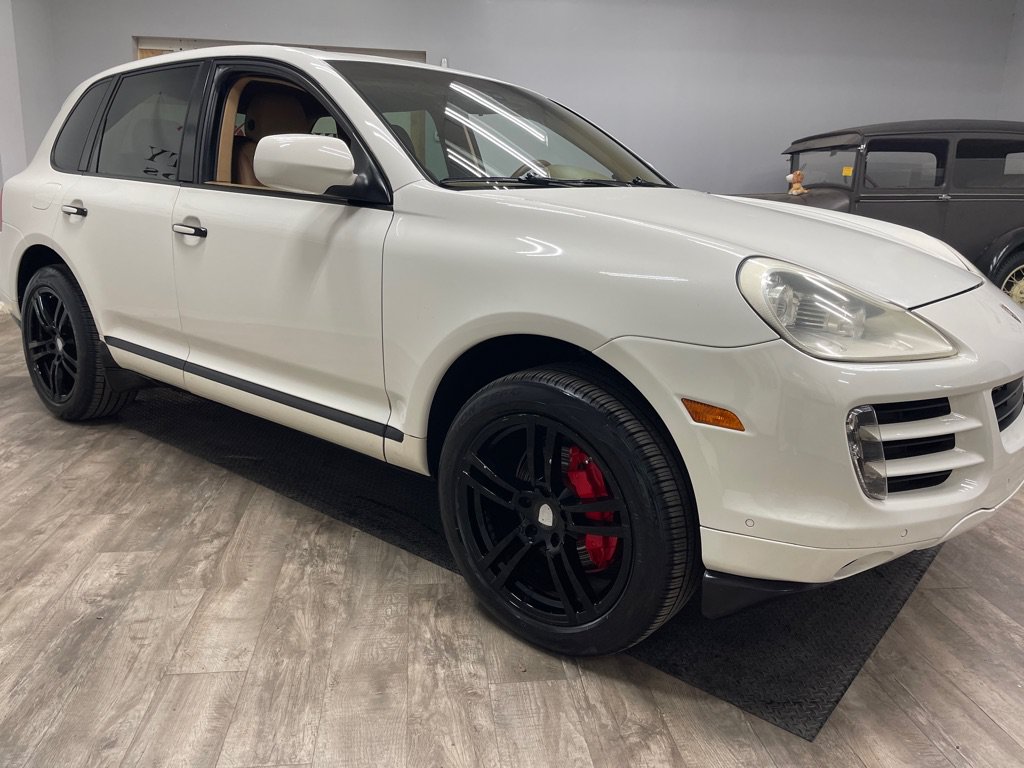 Used 2009 Porsche Cayenne AWD/4WD image 6
