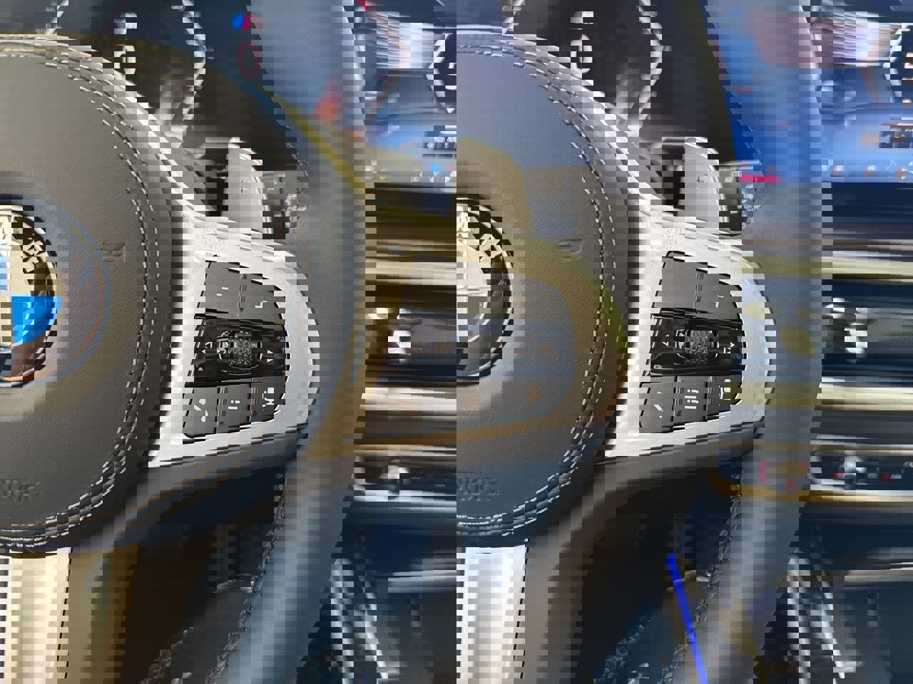 New 2026 BMW X7 xDrive40i w/ M Sport Package image 24