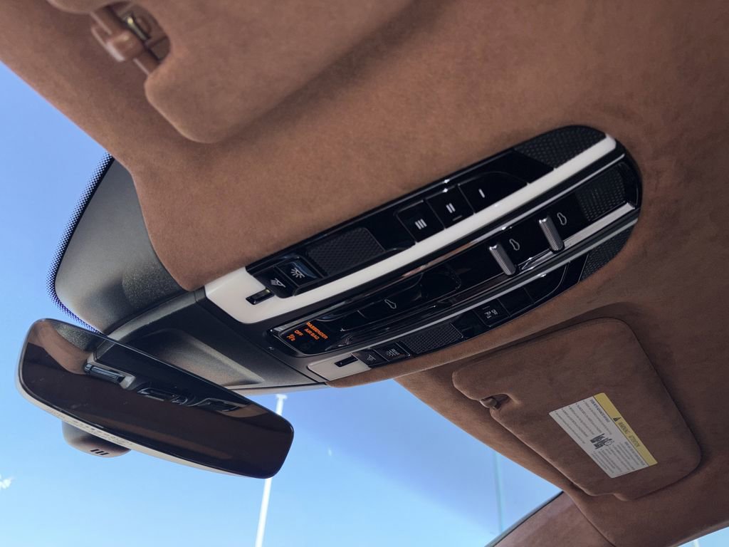 Used 2018 Porsche Panamera Turbo w/ Premium Package Plus image 36