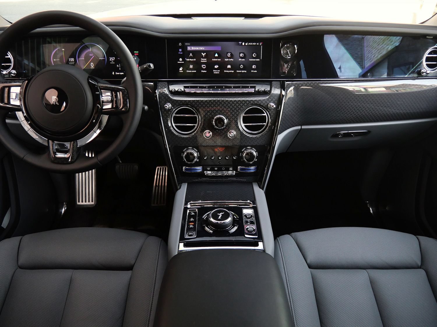 Used 2026 Rolls-Royce Cullinan Black Badge AWD/4WD image 4