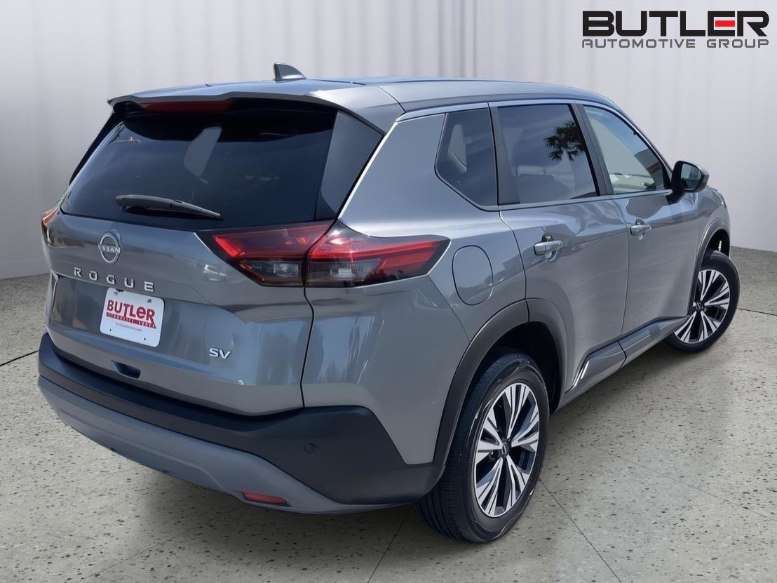 Used 2023 Nissan Rogue SV FWD image 5