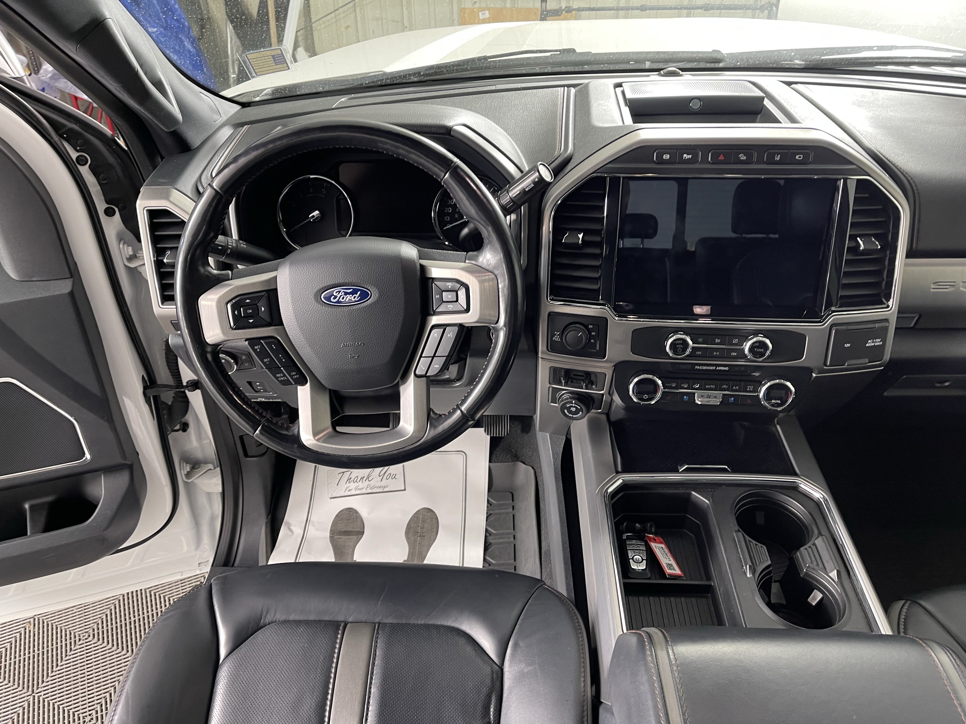 Used 2022 Ford F350 Platinum w/ Tremor Off-Road Package AWD/4WD image 12