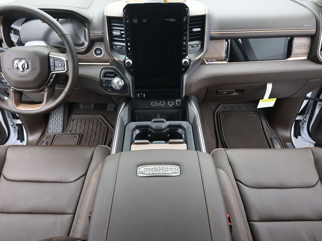 New 2025 RAM 1500 Limited image 23