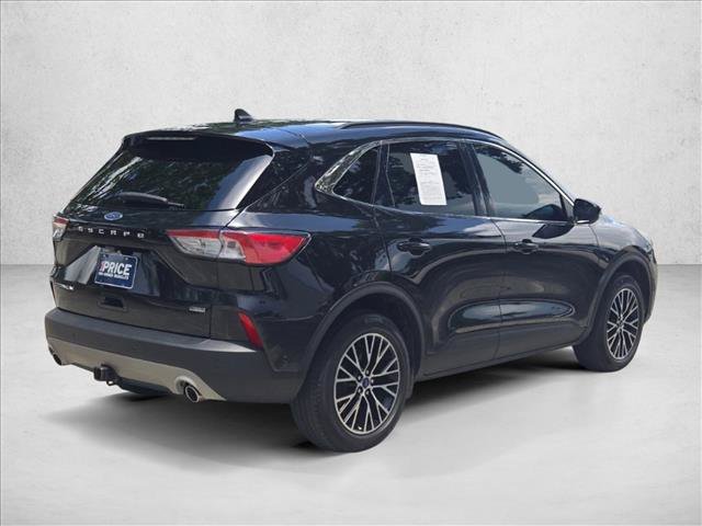 Certified 2022 Ford Escape Titanium w/ Titanium Premium Package FWD image 2