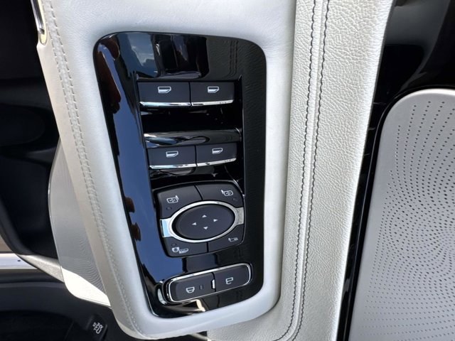New 2026 Lincoln Aviator Black Label w/ Dynamic Handling Package image 10