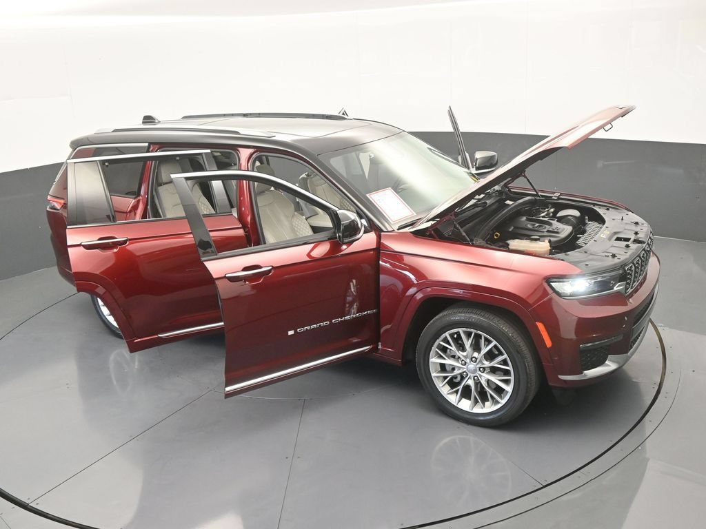 Used 2023 Jeep Grand Cherokee L Summit w/ Luxury Tech Group V AWD/4WD image 80