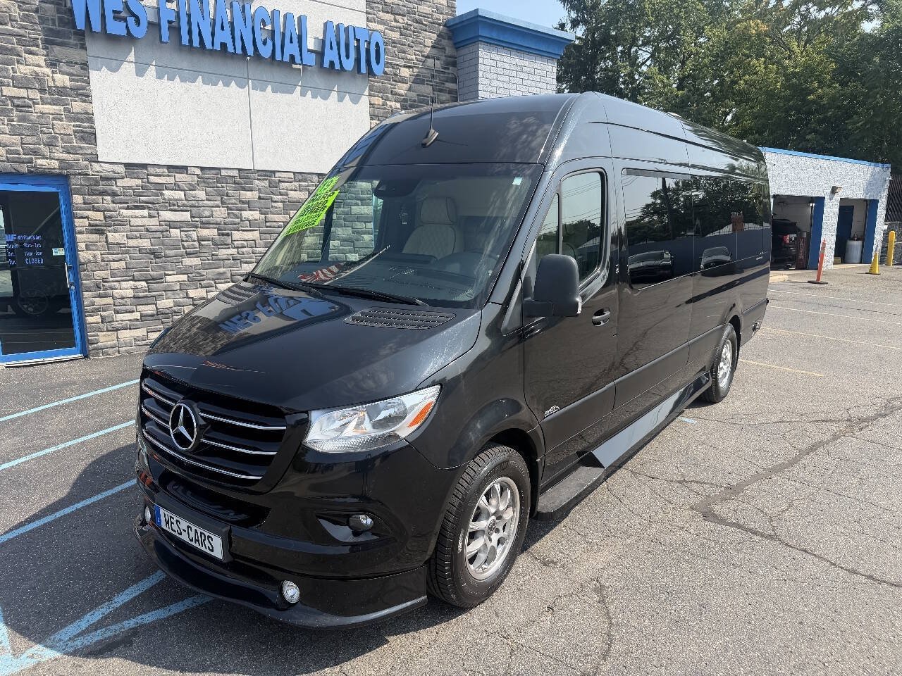 Used 2019 Mercedes-Benz Sprinter 170 image 1