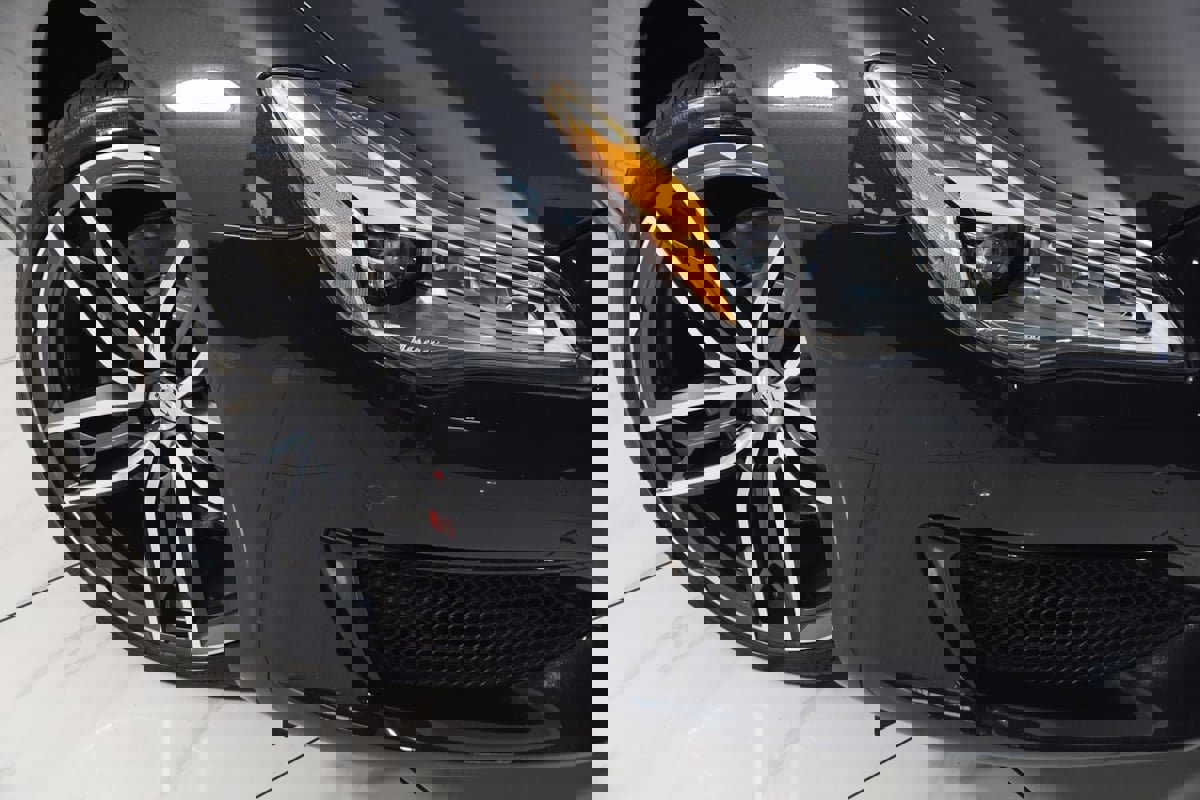 Used 2023 Maserati Quattroporte Modena Q4 image 21