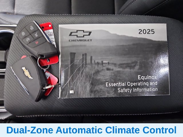 Used 2025 Chevrolet Equinox LT w/ Convenience Package II AWD/4WD image 15