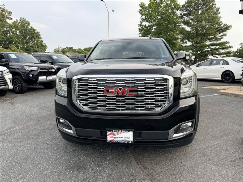 Used 2018 GMC Yukon Denali w/ Denali Ultimate Package AWD/4WD image 2